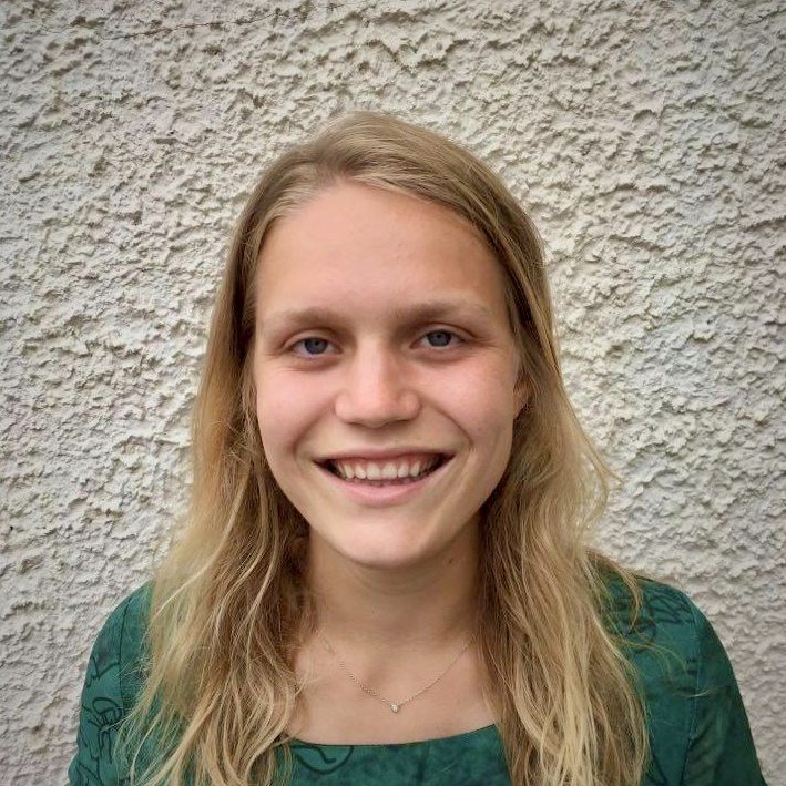 Victoria Prend - headshot Victoria Prend - headshot